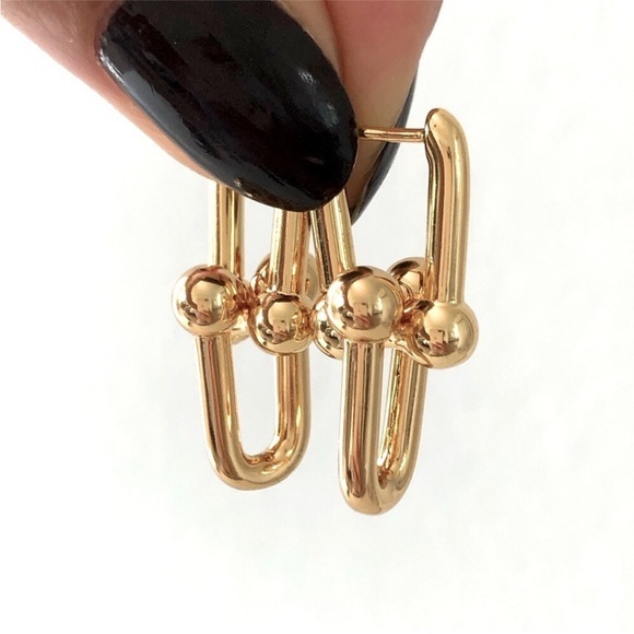 Jewelry - Gold Hardware Link Earrings